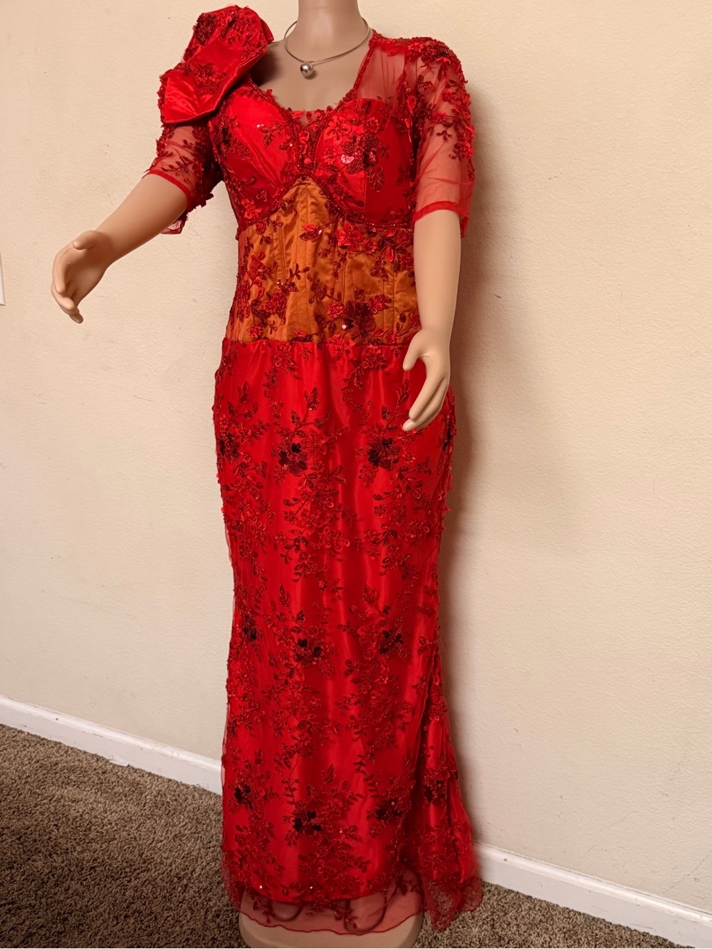 Red Filipiniana Gown L Mermaid